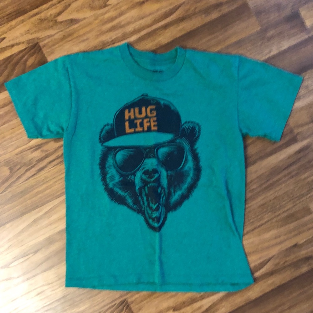 Boys hug life T-shirt